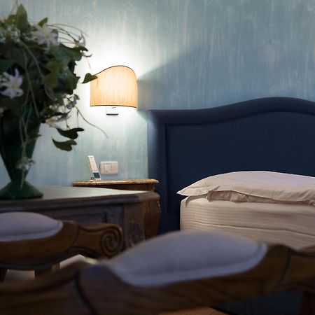 Villa Morneto Vignale Buitenkant foto