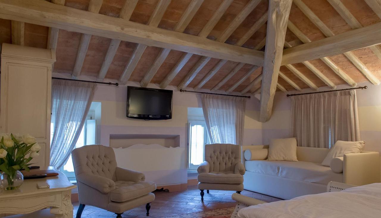 Villa Morneto Vignale Buitenkant foto