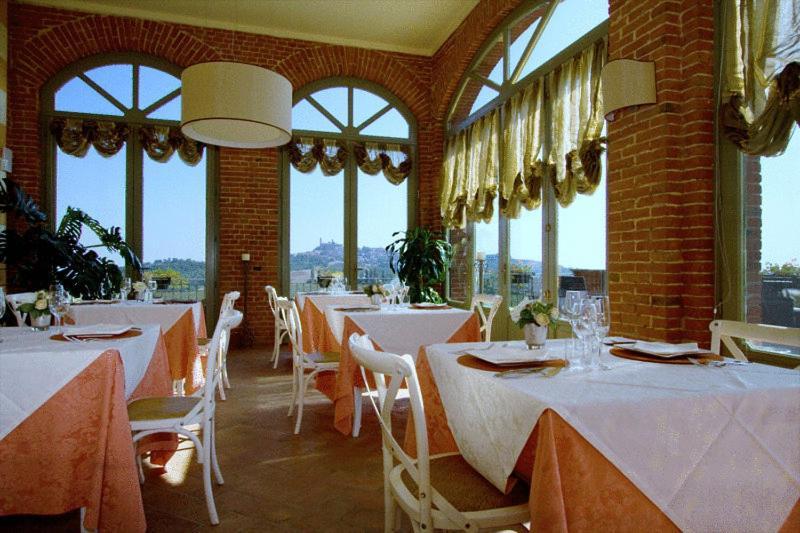 Villa Morneto Vignale Buitenkant foto